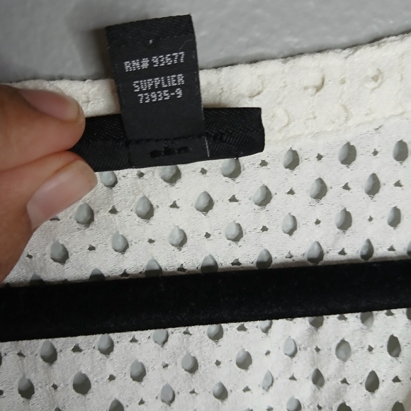 a.n.a A New Aproach White Eyelet Peplum Top - Picture 11 of 15